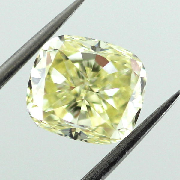 Fancy Yellow Diamond, Cushion, 2.00 carat, VVS1 - B