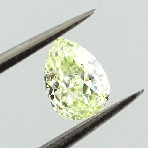 Fancy Yellow green Diamond, Pear, 0.34 carat, SI1 - B