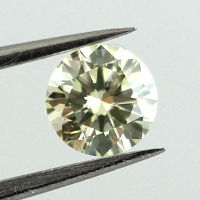 Light Greenish Yellow, 0.40 carat, SI2