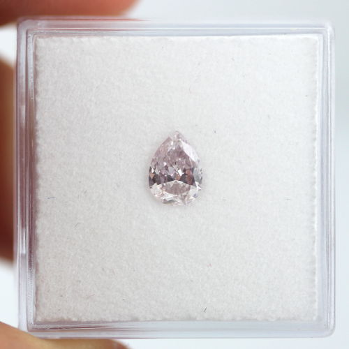 Light Pink Diamond, Pear, 0.51 carat- C