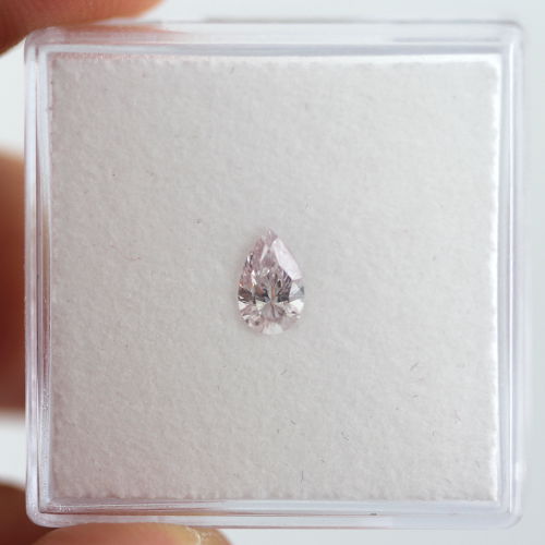 Light Pink Diamond, Pear, 0.30 carat- C