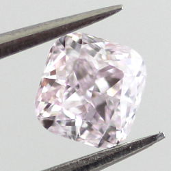 Light Pink, 0.35 carat, SI1