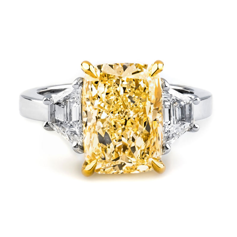 Fancy Light Yellow Diamond Ring, Cushion, 5.34 carat, VS1