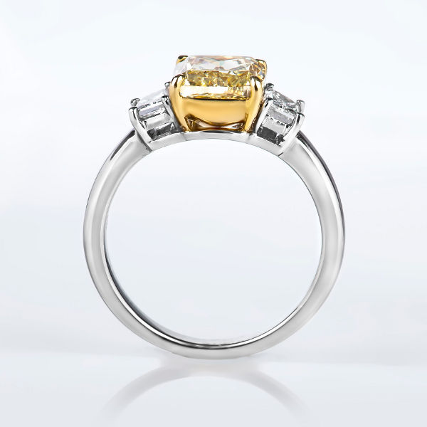 Fancy Yellow Diamond Ring, Cushion, 2.28 carat, VS1 - B
