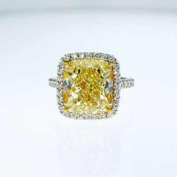 Fancy Light Yellow Diamond Ring, Cushion, 10.05 carat, VS2 - Thumbnail