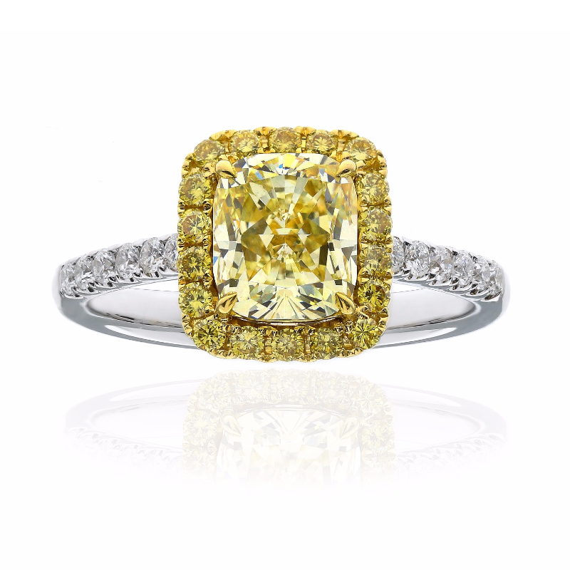 Fancy Light Yellow Diamond Ring, Cushion, 1.65 carat, VVS1