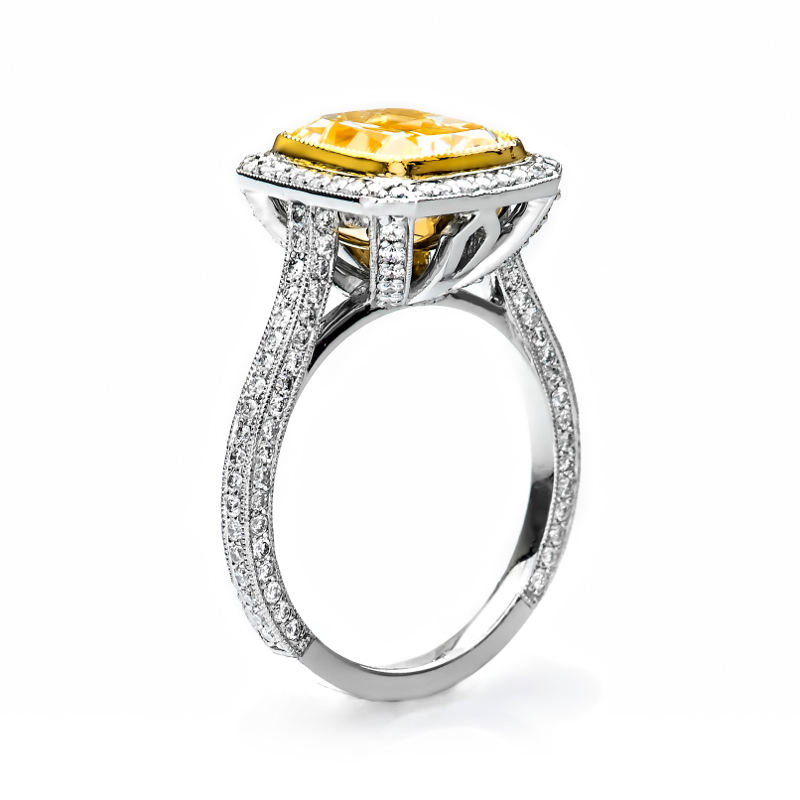 Y-Z Diamond Ring, Cushion, 4.00 carat, VS2 - B
