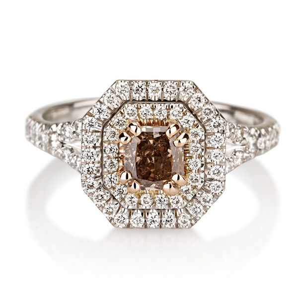 Fancy Pink Brown Diamond Ring, Radiant, 0.60 carat (0.96 t.w)