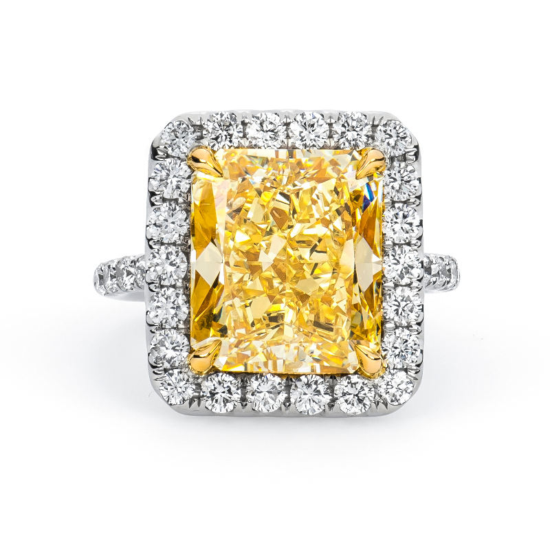 Fancy Light Yellow Diamond Ring, Radiant, 8.78 carat, SI2