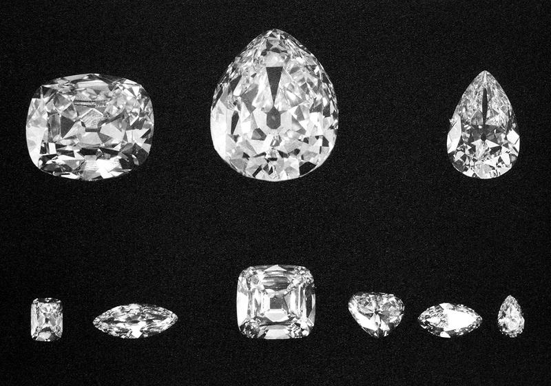 Cullinan - The Biggest Diamond in the World Cut into Smaller Diamonds