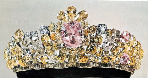 Noor-ul-Ain-Diamond-Tiara.jpg